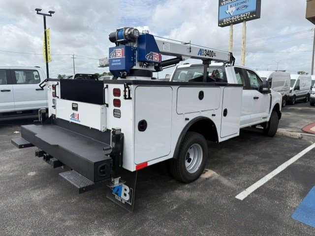 New 2026 Ford F350 XL AWD/4WD image 6