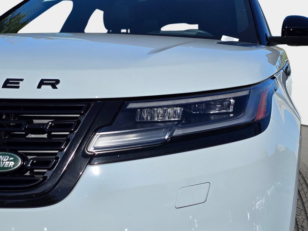 Certified 2025 Land Rover Range Rover Velar Dynamic SE AWD/4WD image 33