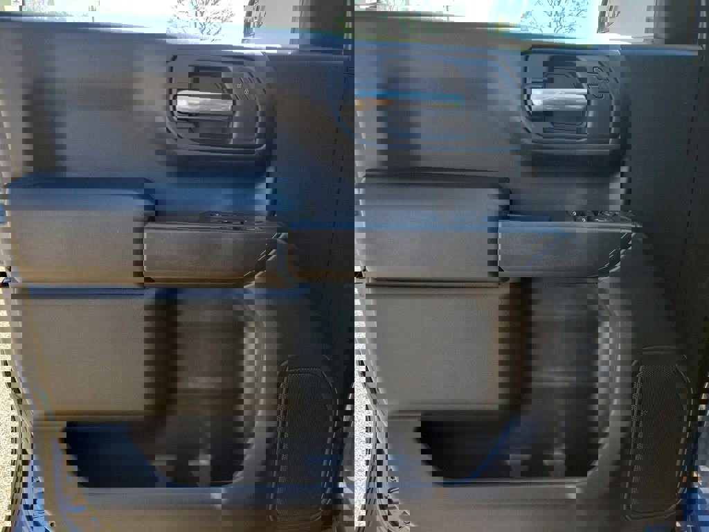 Certified 2020 Chevrolet Silverado 1500 Custom w/ Custom Value Package image 15