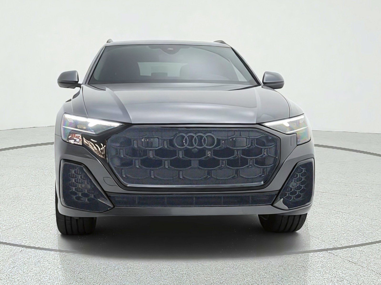 New 2026 Audi Q8 Premium Plus AWD/4WD image 2