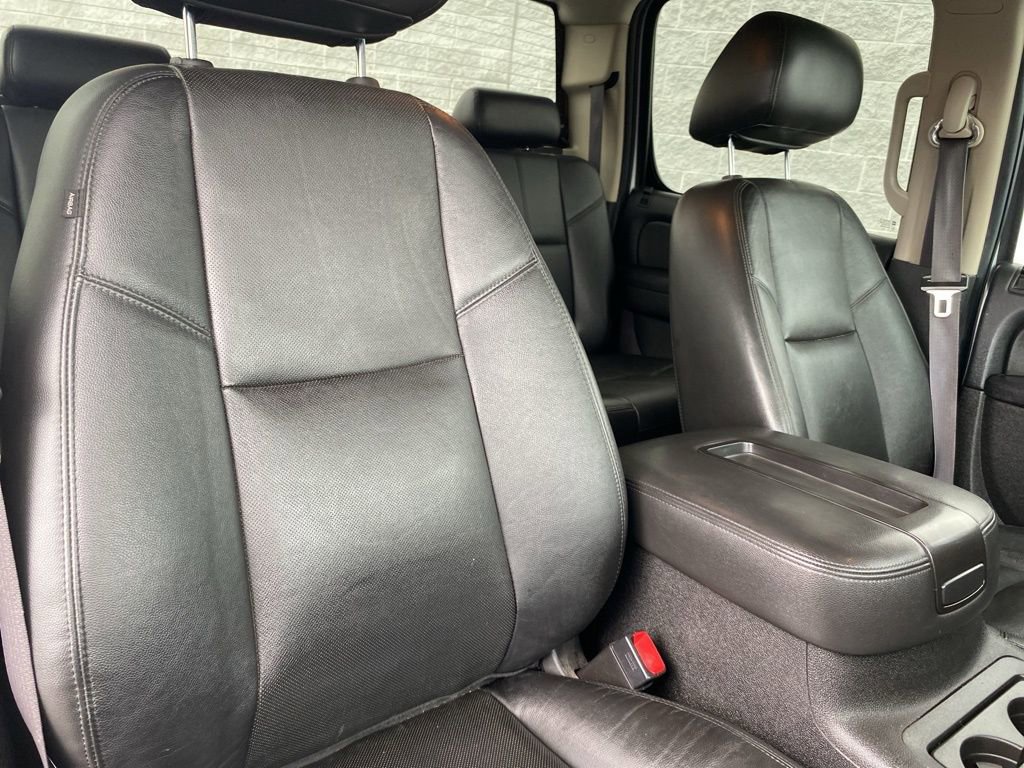 Used 2013 GMC Sierra 3500 SLT image 34