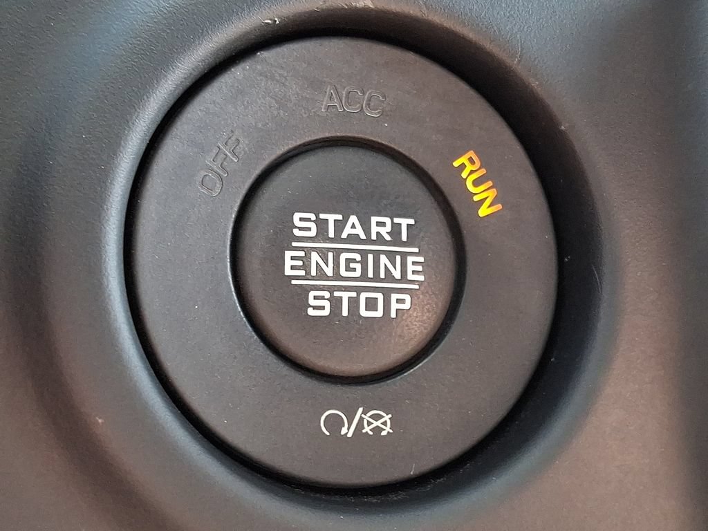 Used 2021 Jeep Gladiator Sport AWD/4WD image 22