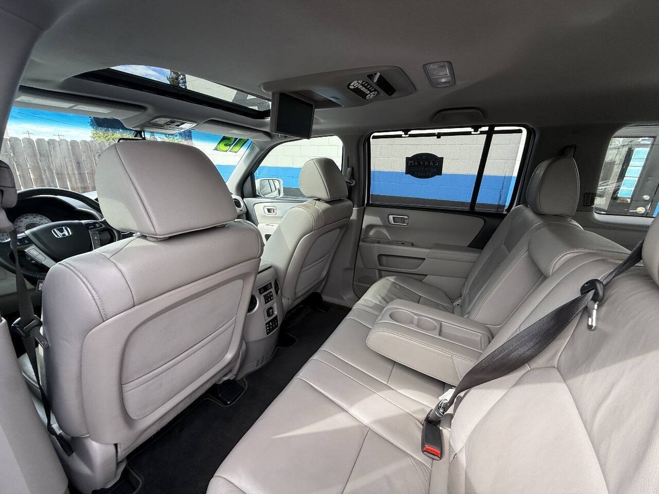 Used 2015 Honda Pilot Touring image 16