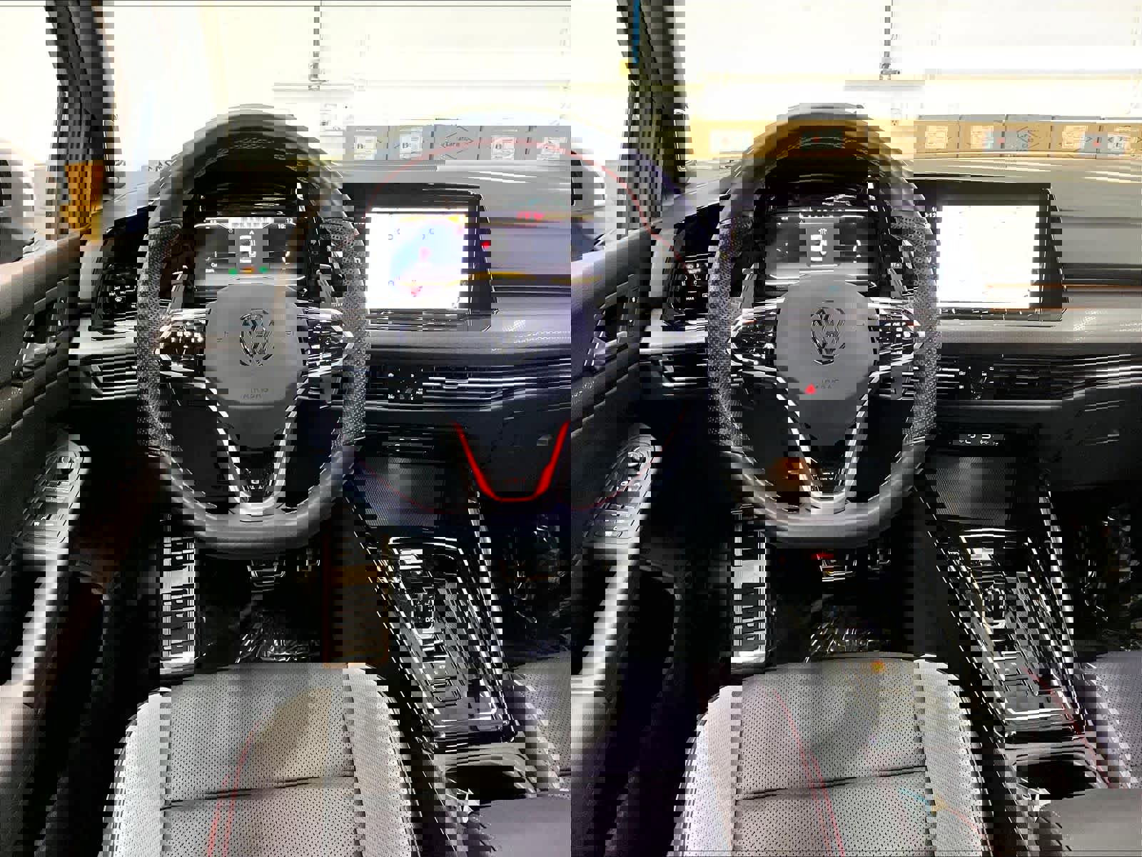 Used 2023 Volkswagen GTI Autobahn image 8