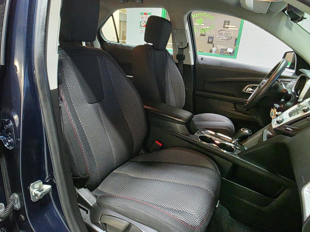 Used 2016 Chevrolet Equinox LS AWD/4WD image 24