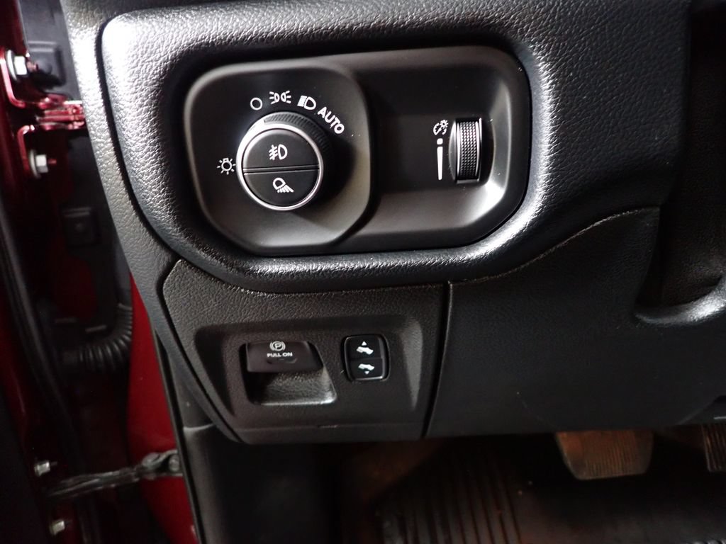 Used 2021 RAM 1500 Big Horn AWD/4WD image 20