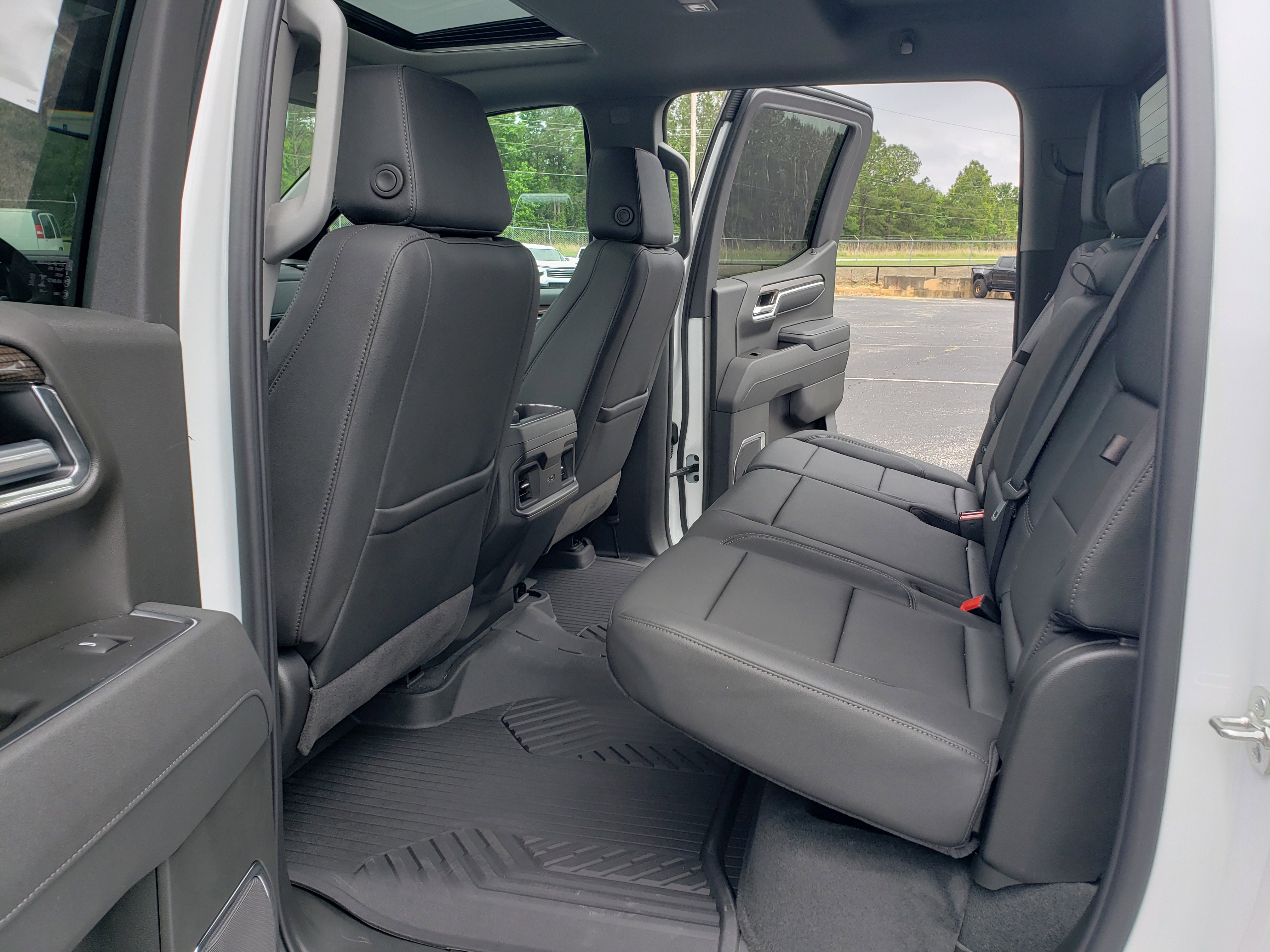 New 2026 Chevrolet Silverado 1500 LT Trail Boss w/ LT Trail Boss Premium Package AWD/4WD image 32