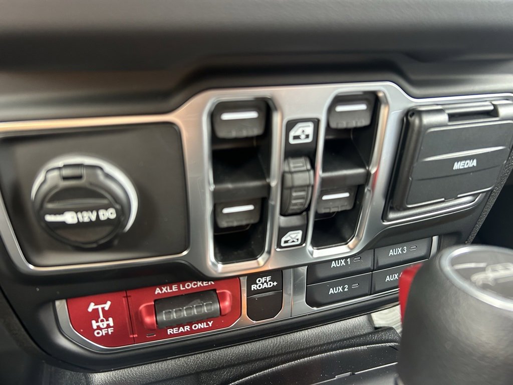 New 2026 Jeep Gladiator Mojave image 21