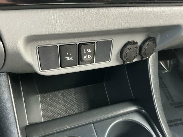 Used 2014 Toyota Tacoma 4x4 Double Cab w/ TRD Off-Road Package image 23
