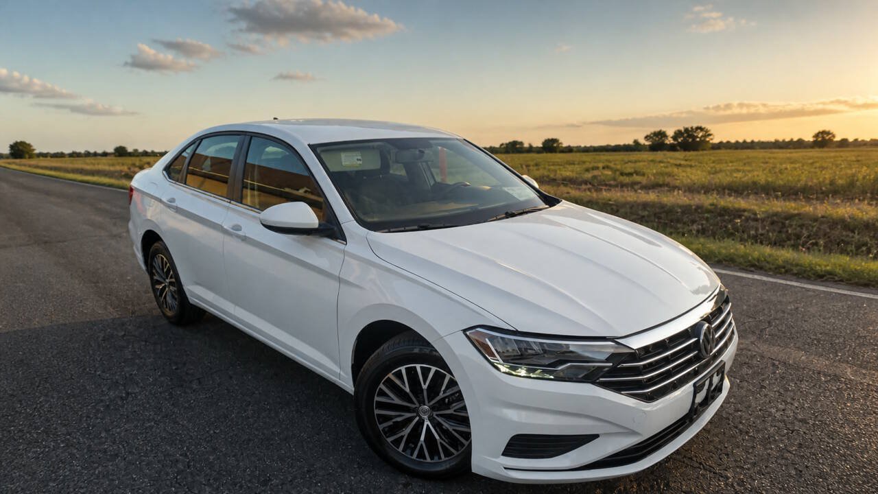Used 2021 Volkswagen Jetta S w/ Driver Assistance Package FWD image 1