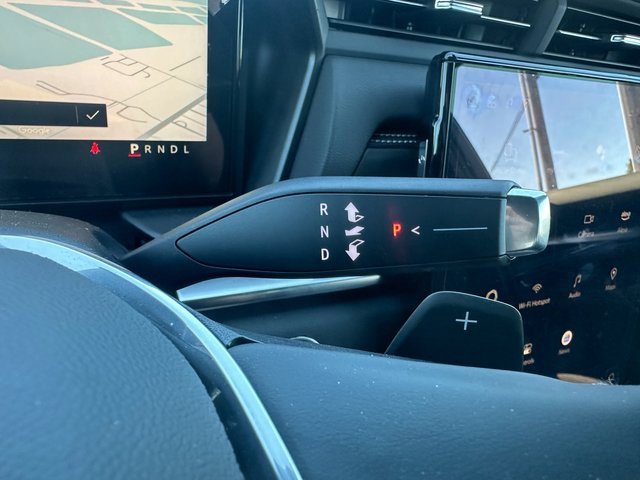 New 2025 GMC Terrain Elevation image 34