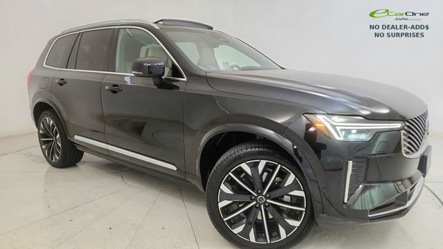 Used 2026 Volvo XC90 B5 Plus w/ Protection Package AWD/4WD image 16