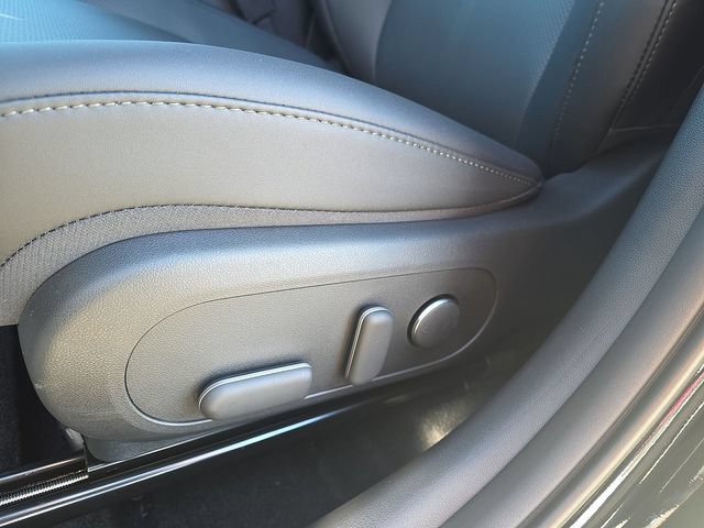 New 2026 Hyundai Kona Limited FWD image 40