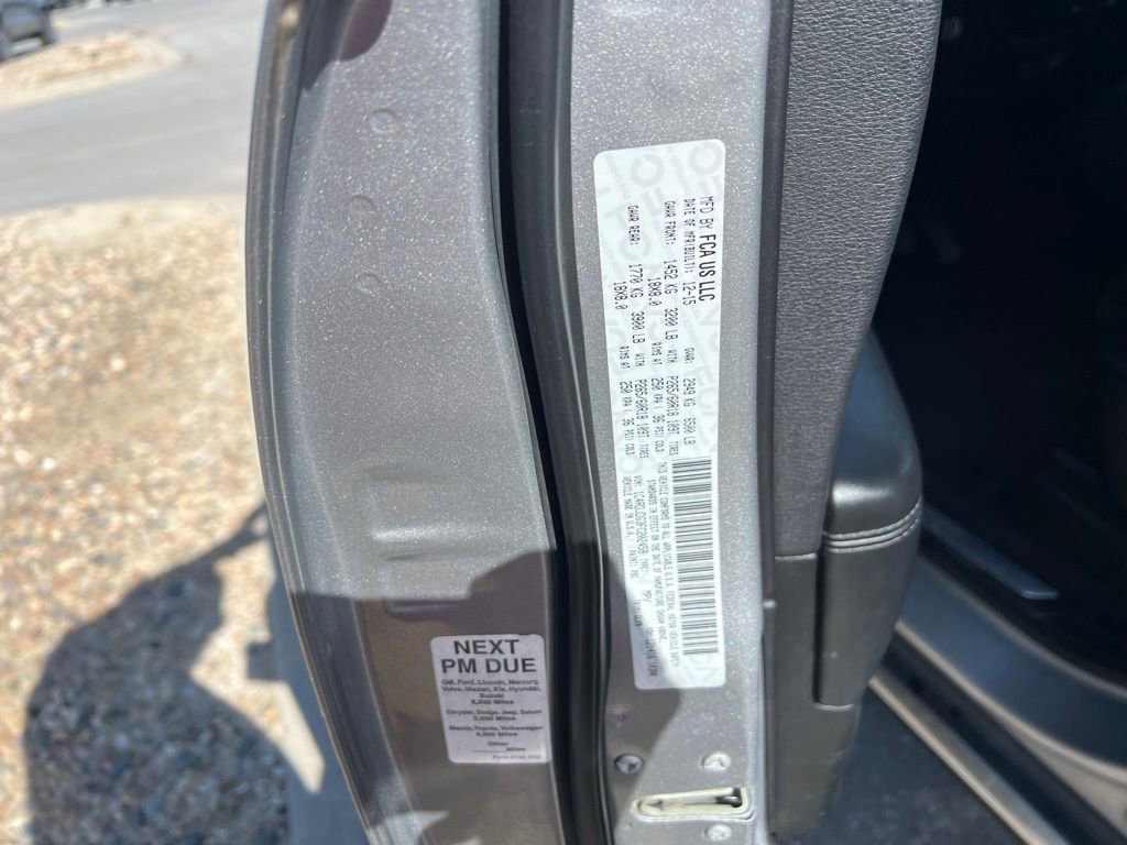 Used 2015 Dodge Durango Limited w/ Nav & Power Liftgate Group AWD/4WD image 15