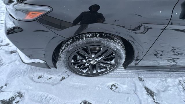 Used 2025 Toyota Camry SE image 39