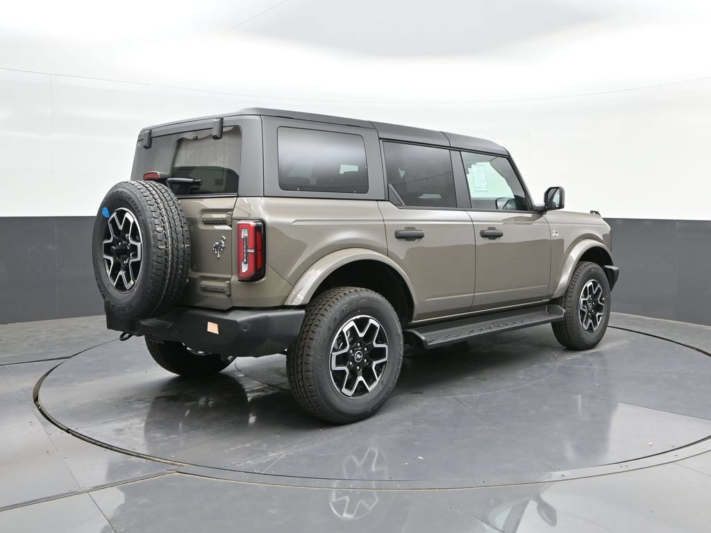 New 2026 Ford Bronco Outer Banks AWD/4WD image 11