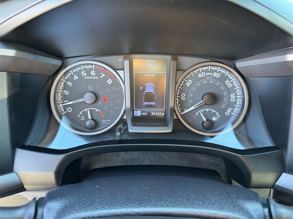 Used 2021 Toyota Tacoma TRD Off-Road image 26