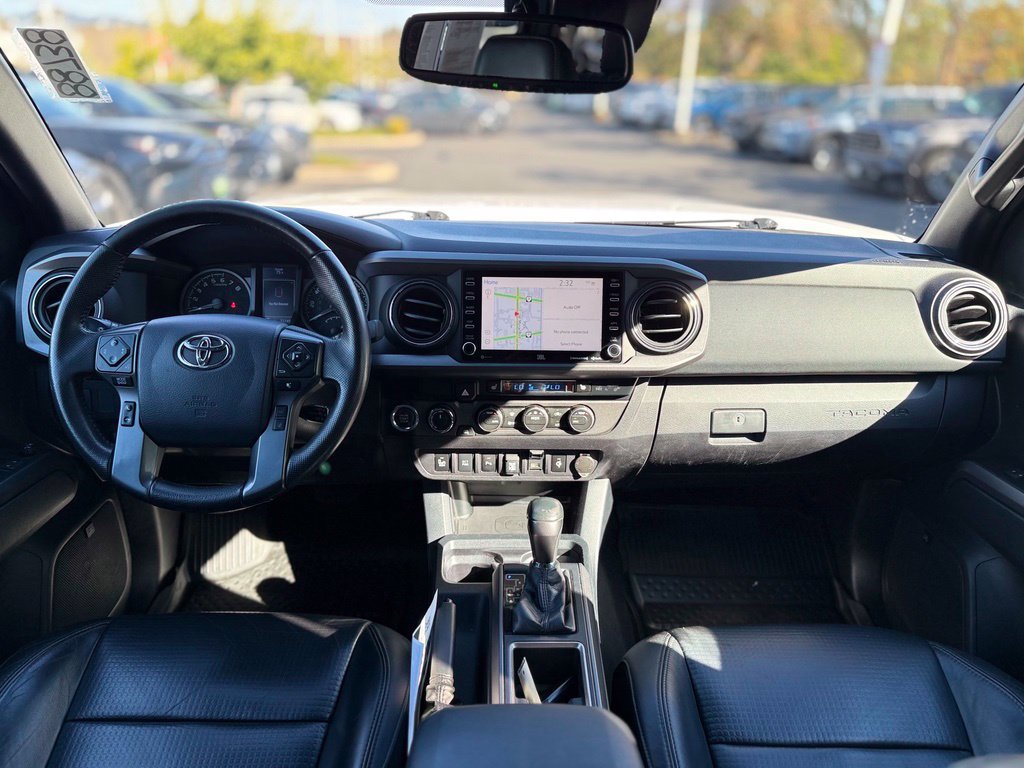 Used 2020 Toyota Tacoma TRD Off-Road w/ TRD Premium Off Road Package AWD/4WD image 23