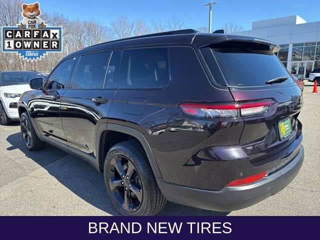 Used 2023 Jeep Grand Cherokee L Limited w/ Black Appearance Package image 17