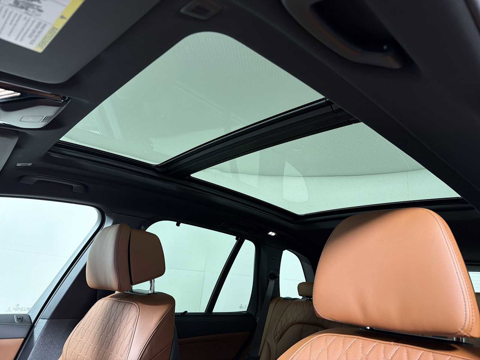 New 2026 BMW X5 xDrive40i w/ Executive Package image 18