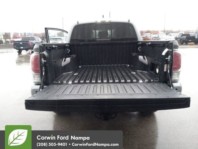 Used 2021 Toyota Tacoma TRD Off-Road image 25