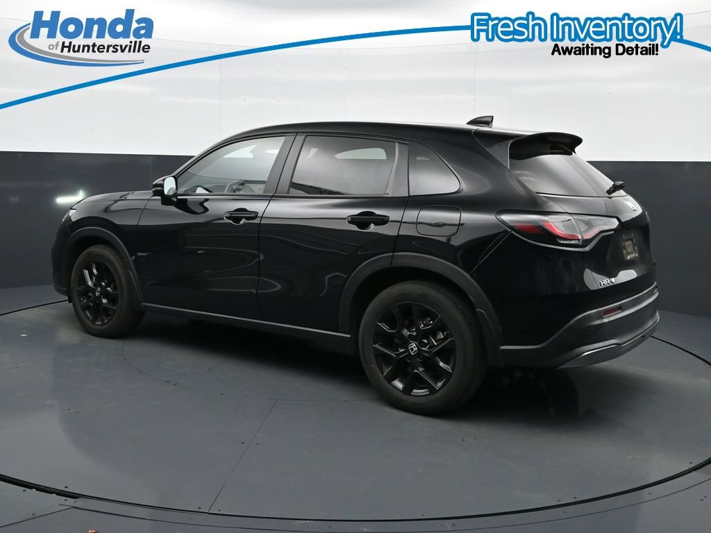 Used 2024 Honda HR-V Sport image 7