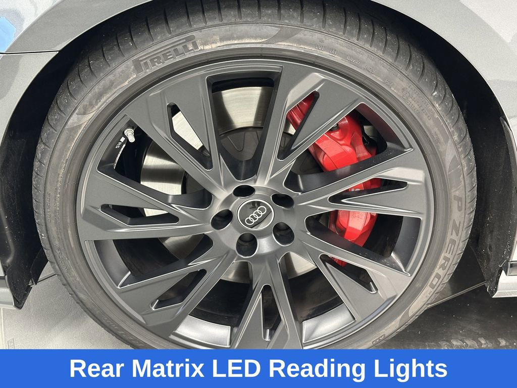 Used 2025 Audi S8 image 12