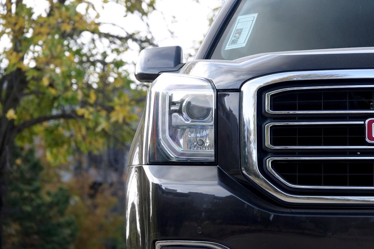 Used 2018 GMC Yukon SLT w/ Open Road Package image 20