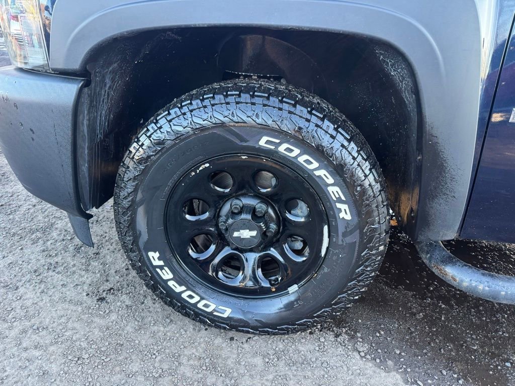 Used 2007 Chevrolet Silverado 1500 W/T image 13