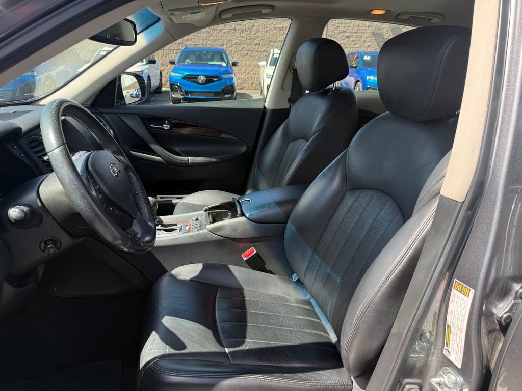 Used 2017 INFINITI QX50 2WD w/ Premium Plus Package image 15