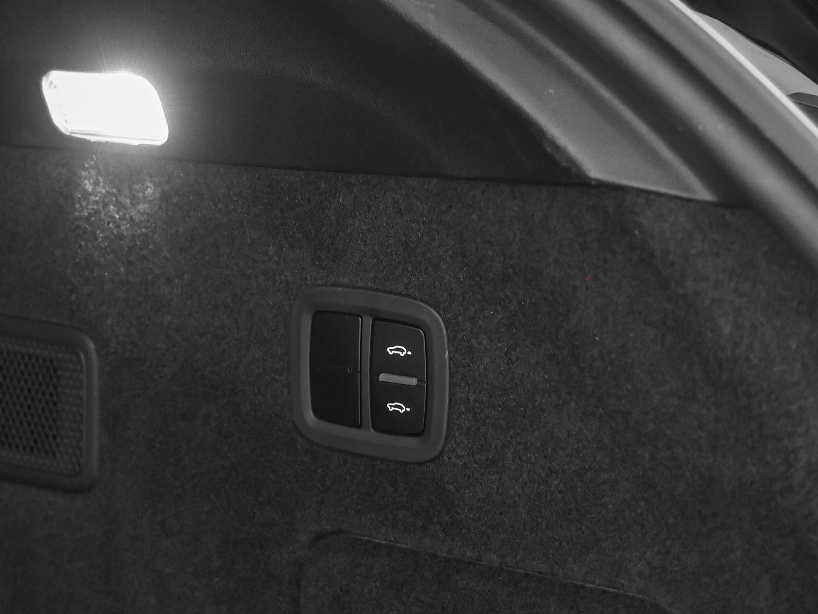 Certified 2022 Porsche Cayenne Turbo GT image 30