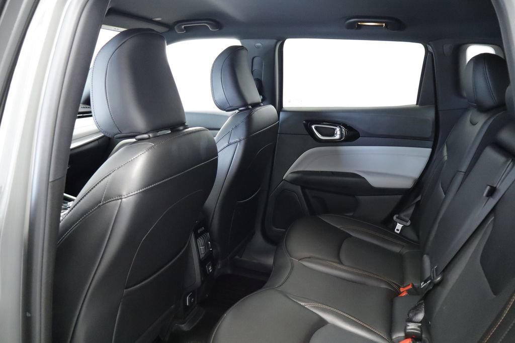 Used 2023 Jeep Compass Limited AWD/4WD image 21