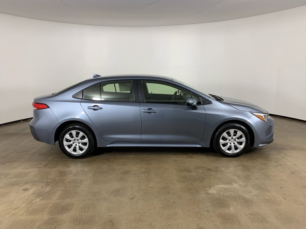 Used 2023 Toyota Corolla LE w/ Carpet Mat Package (TMS) image 5