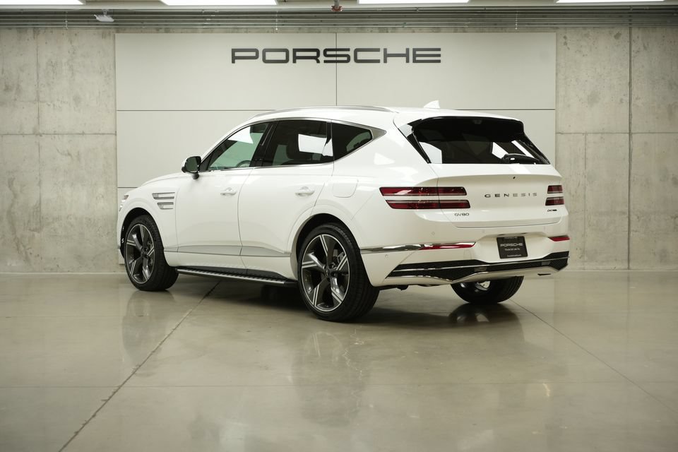 Used 2025 Genesis GV80 3.5T Prestige AWD/4WD image 3