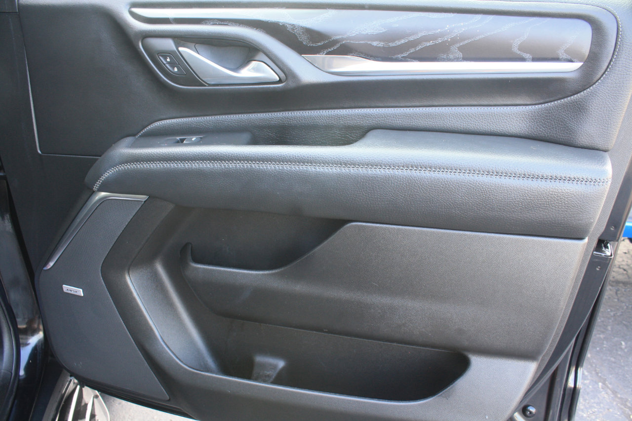 Used 2023 GMC Yukon Denali image 45