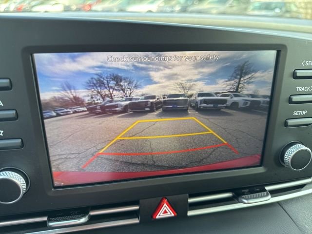 Certified 2023 Hyundai Elantra SE image 14