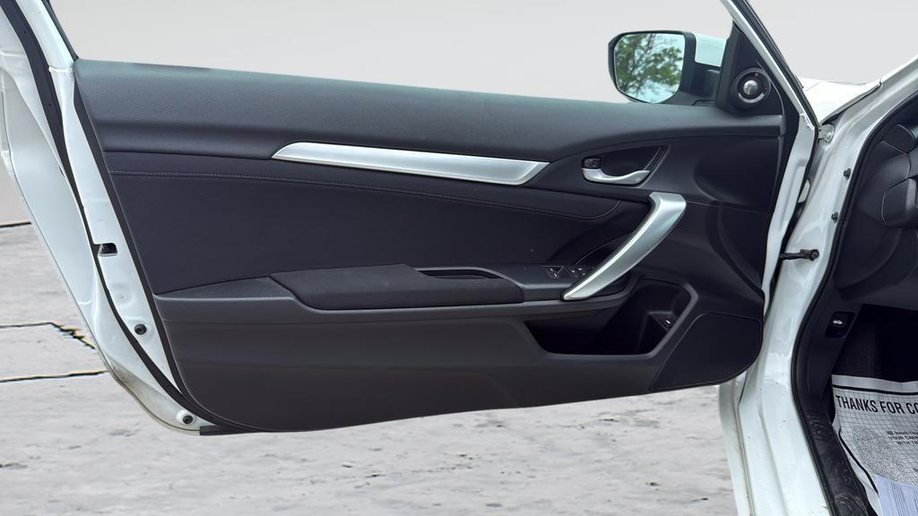 Used 2020 Honda Civic EX image 24