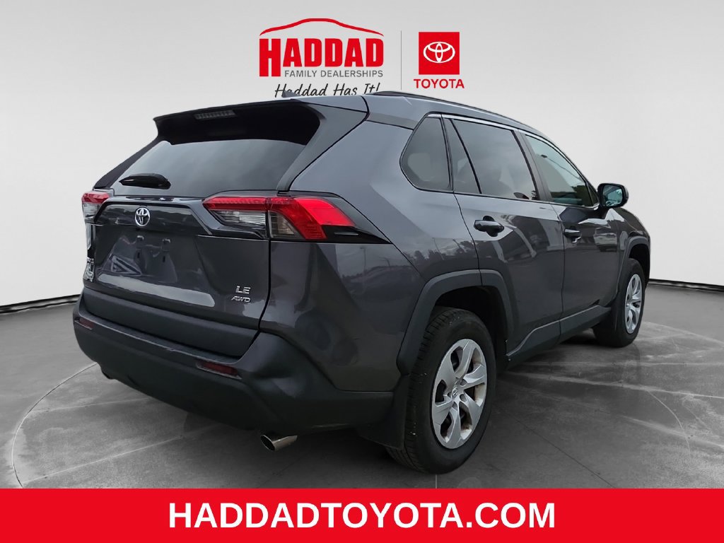 Used 2021 Toyota RAV4 LE AWD/4WD image 6