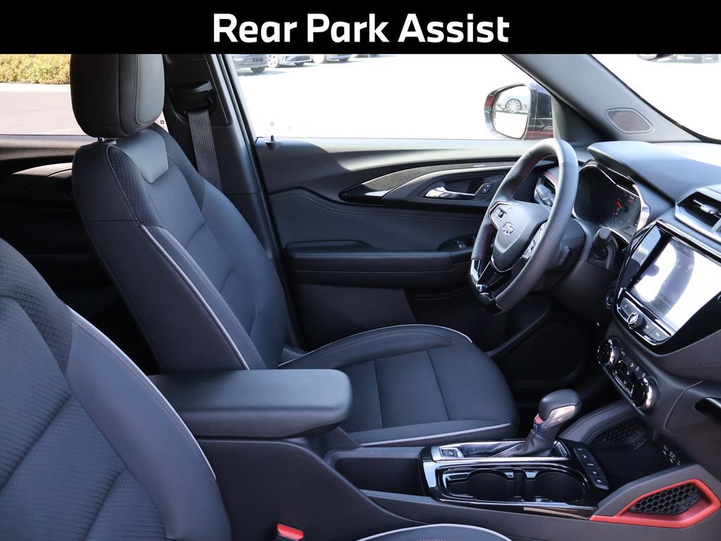 Used 2023 Chevrolet TrailBlazer RS w/ Convenience Package FWD image 11