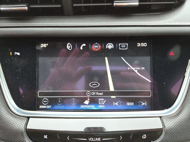 Used 2017 Cadillac XT5 Luxury image 8