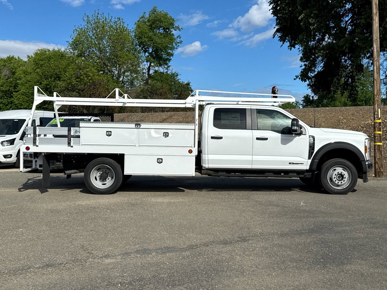 New 2026 Ford F550 4x4 Crew Cab Super Duty image 2