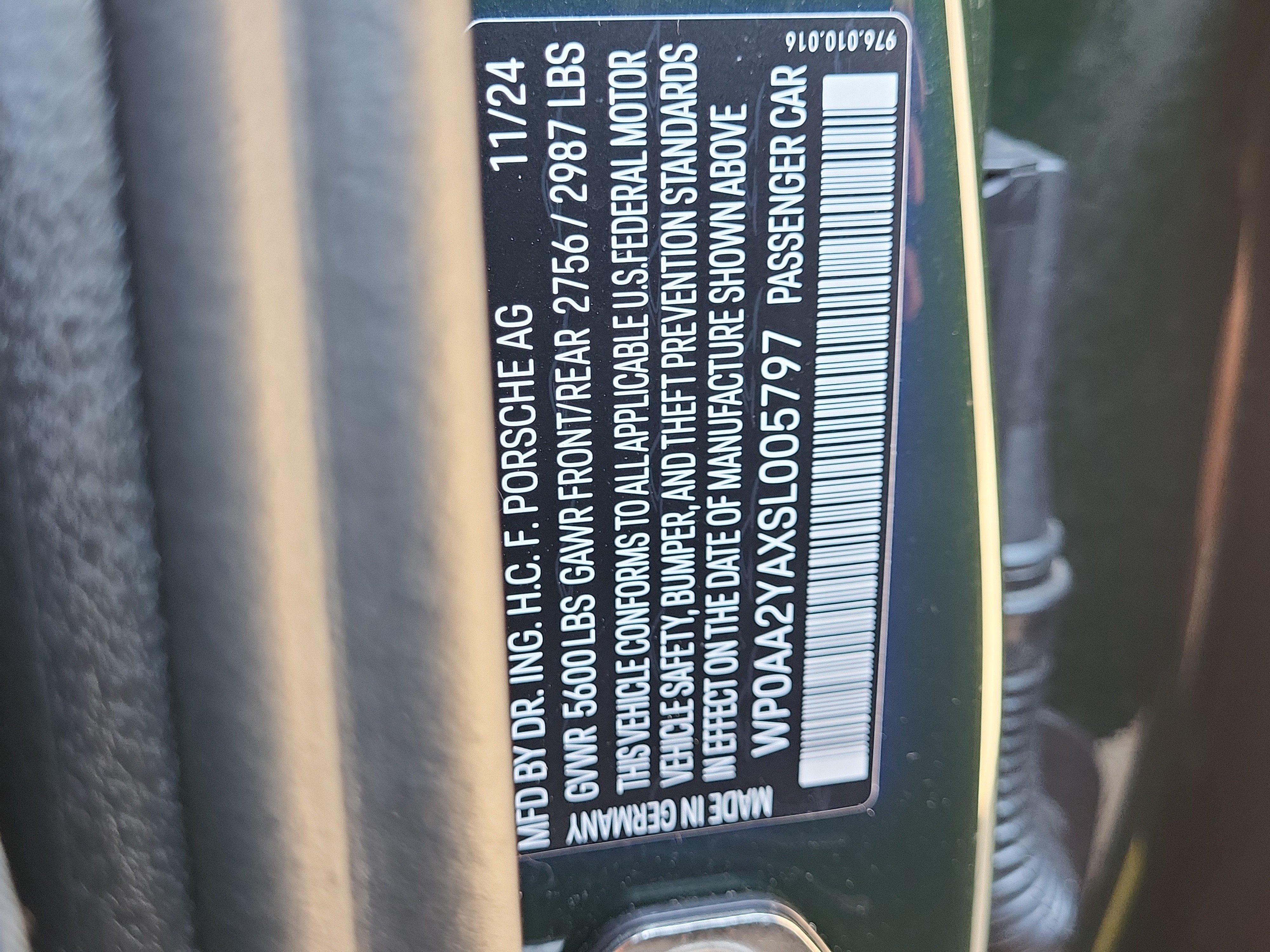 Certified 2025 Porsche Panamera 4 AWD/4WD image 41