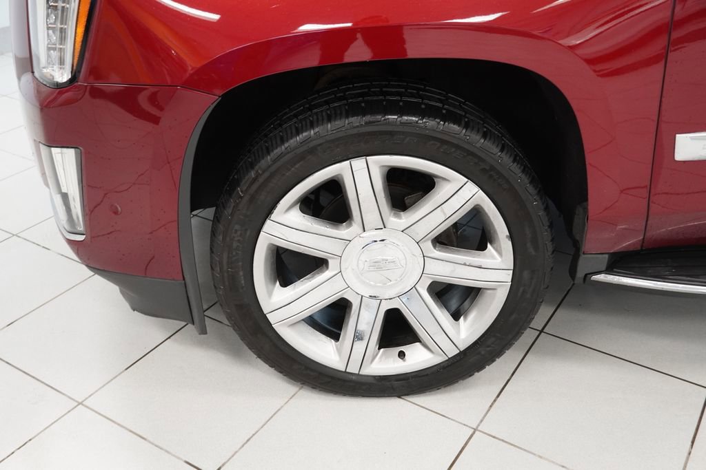 Used 2017 Cadillac Escalade ESV Luxury image 20