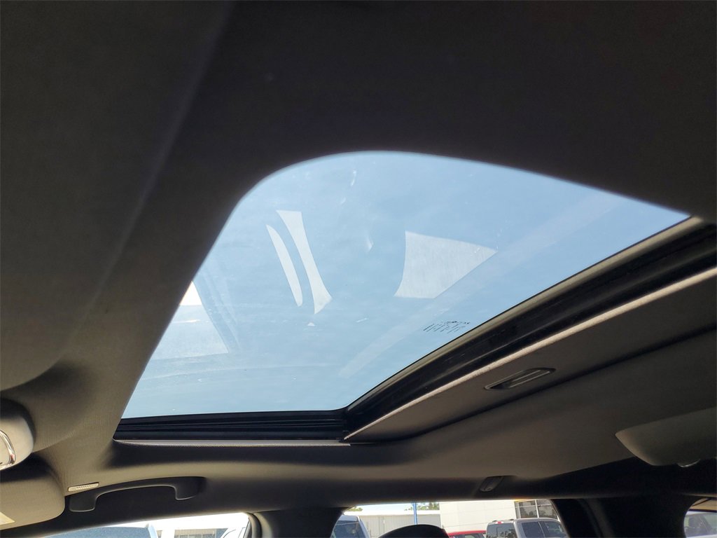 Used 2022 Dodge Durango GT image 27