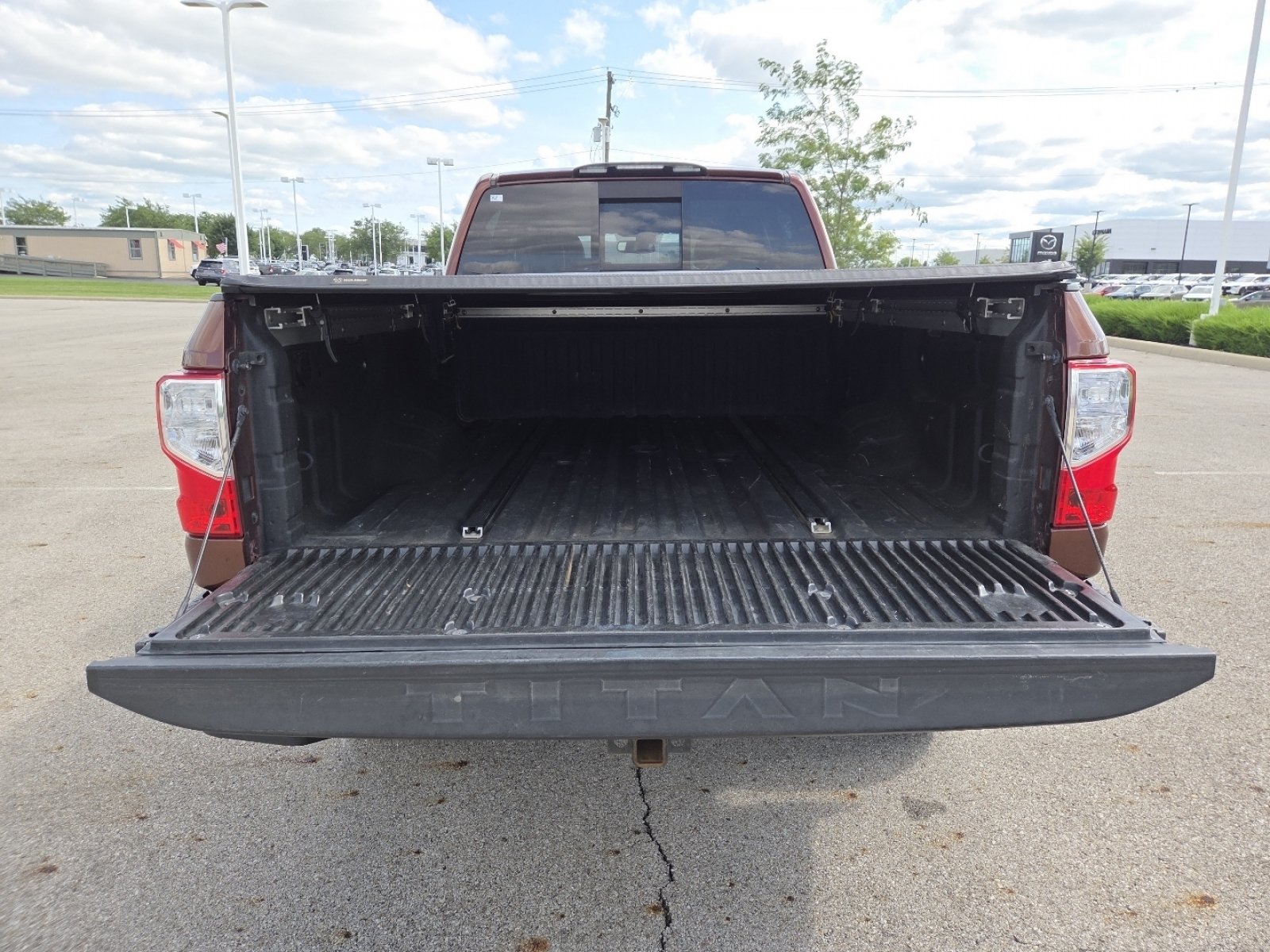 Used 2017 Nissan Titan Platinum Reserve AWD/4WD image 21