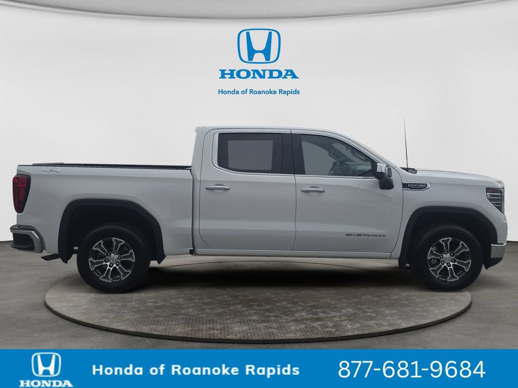 Used 2025 GMC Sierra 1500 SLT AWD/4WD image 6