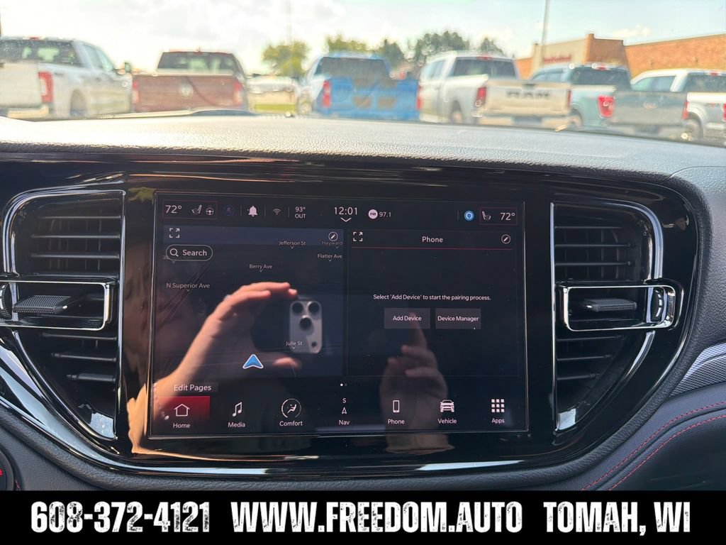 Used 2025 Dodge Durango GT AWD/4WD image 18