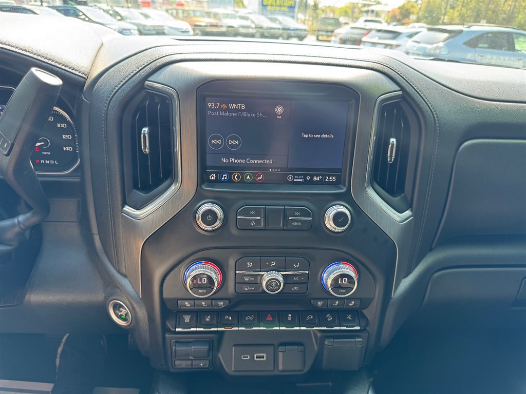 Used 2021 GMC Sierra 2500 Denali w/ Denali Ultimate Package image 16