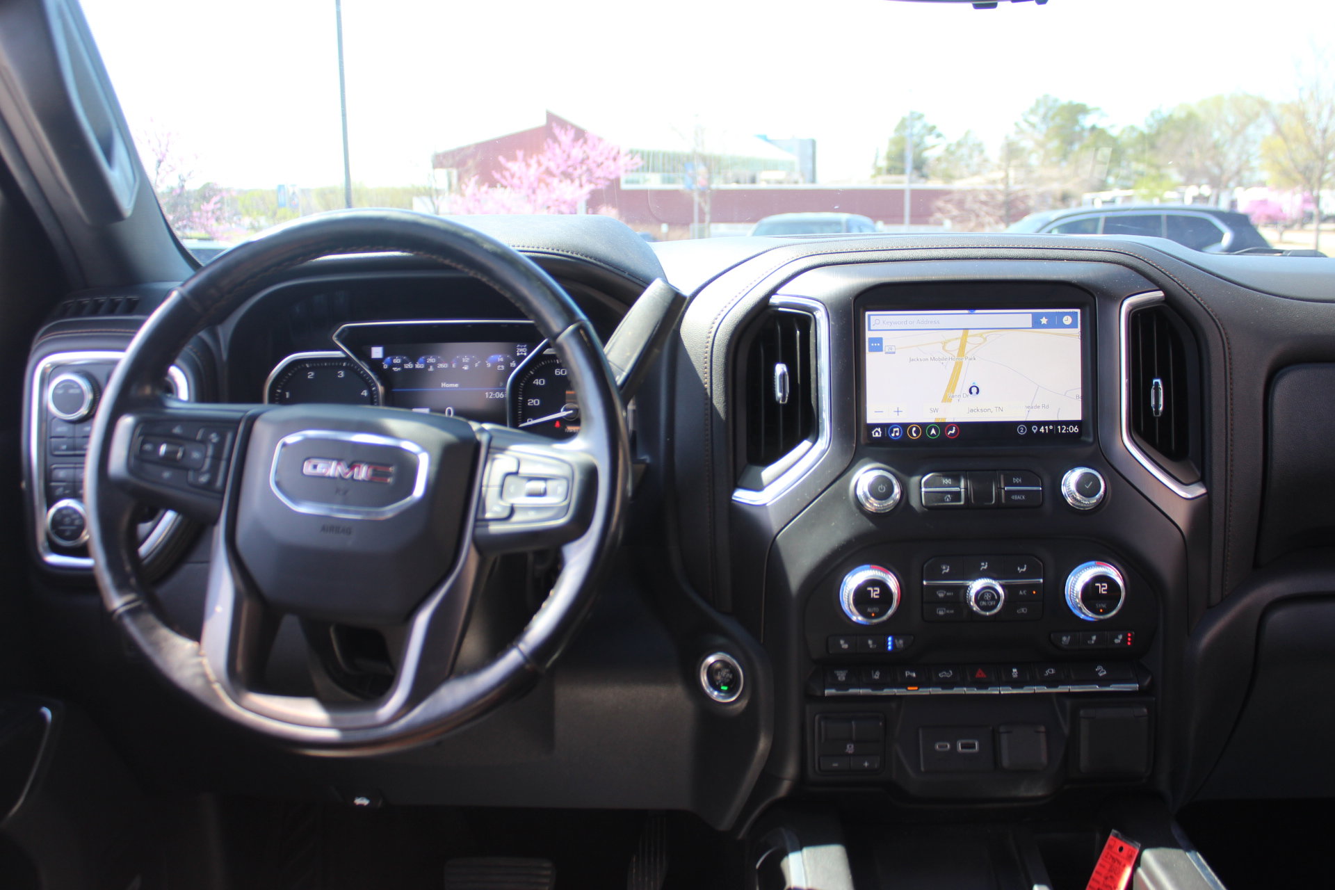 Used 2020 GMC Sierra 2500 AT4 w/ AT4 Premium Package image 30