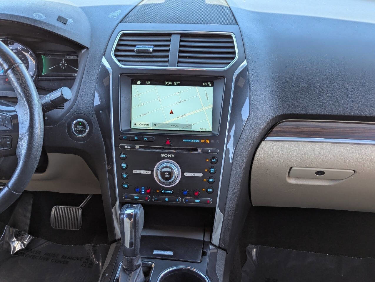 Used 2017 Ford Explorer Limited w/ Equipment Group 301A image 18